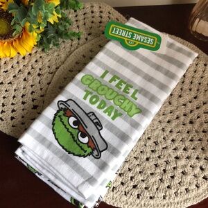Sesame Street OSCAR The GROUCH Kitchen Towels